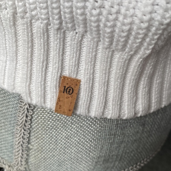 10 Tree Organic Cotton Tank Top - Picture 4 of 9